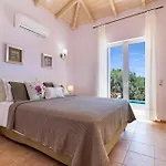 Belvedere Rosa Lefkada City